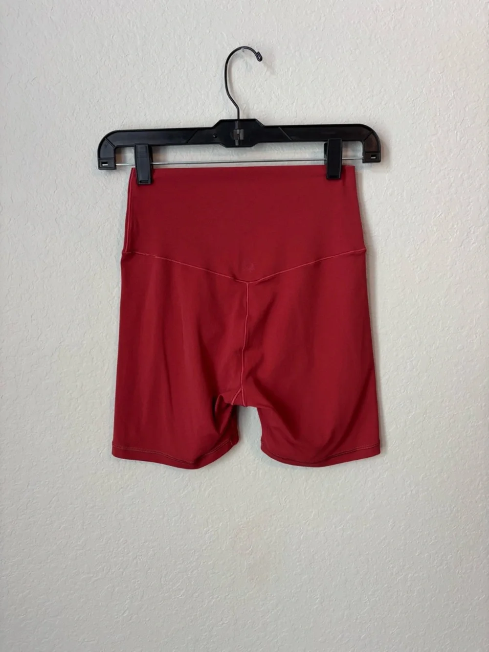 Aerie Offline 3 Piece Athletic Set with Top, Skort, & Bikers Size Medium - Picture 11 of 12
